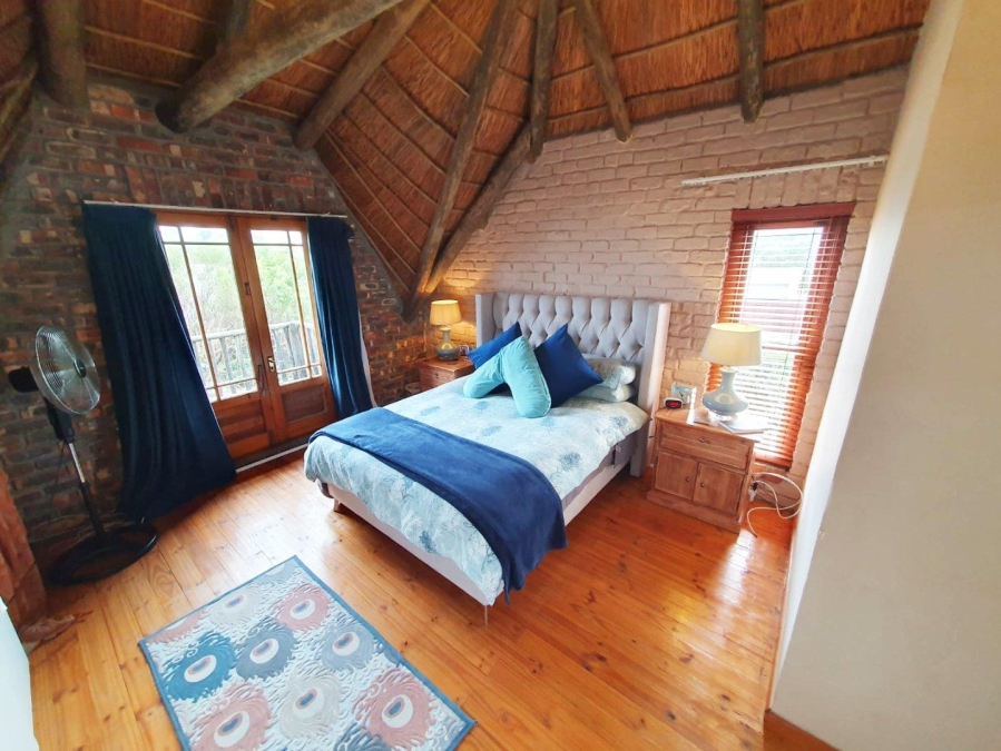 5 Bedroom Property for Sale in Sunset Beach Western Cape